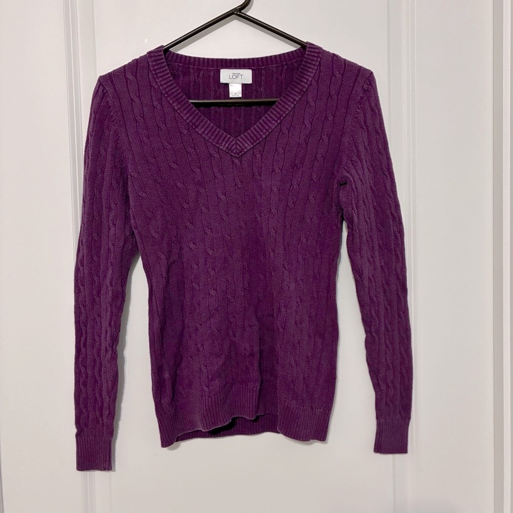 4/$25 LOFT Ann Taylor Purple V-Neck Sweater Women’s Small